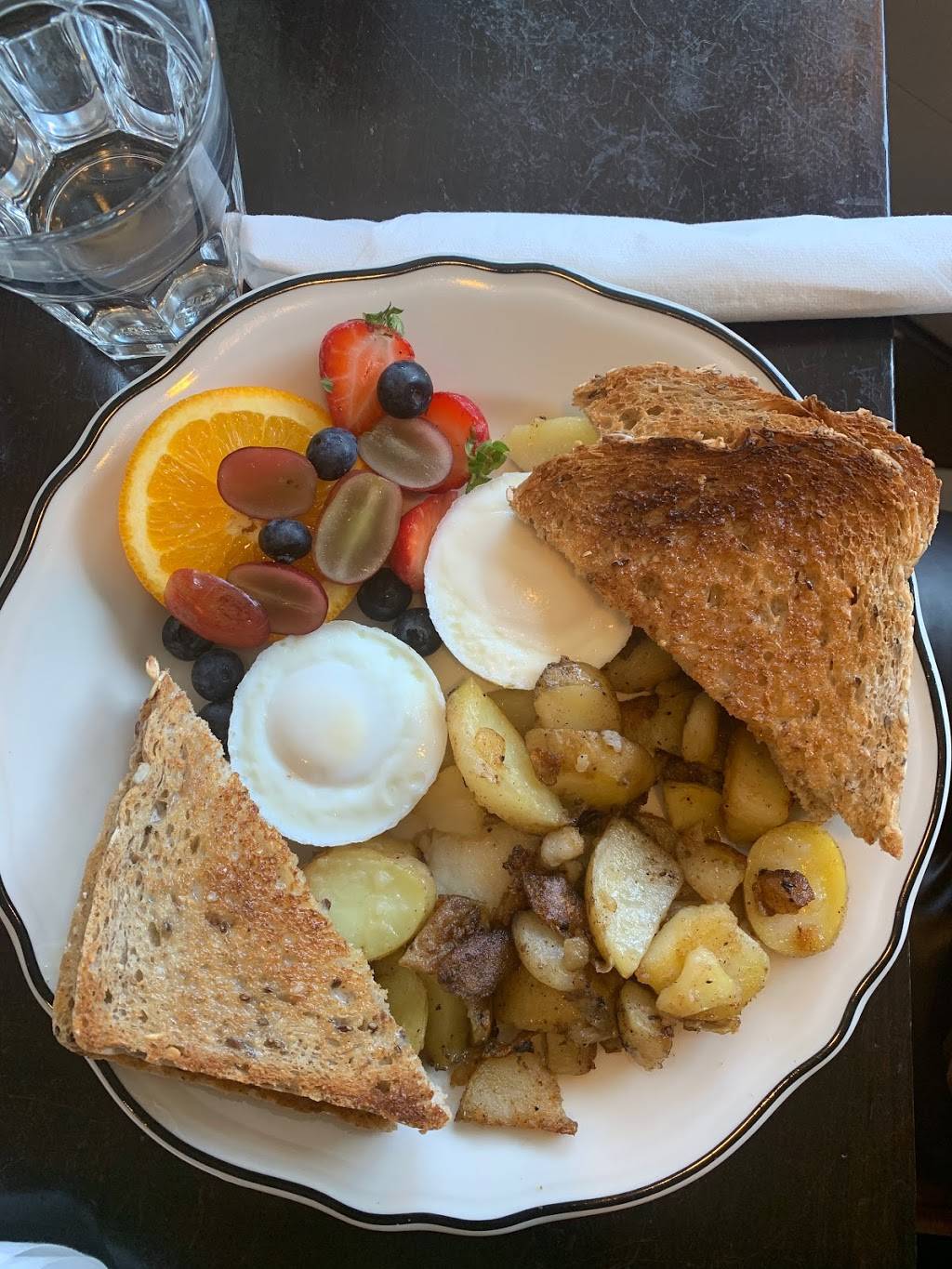 The Friendly Society | restaurant | 8 W Mill St, Elora, ON N0B, Elora, ON N0B, Canada | 2263848452 OR +1 226-384-8452