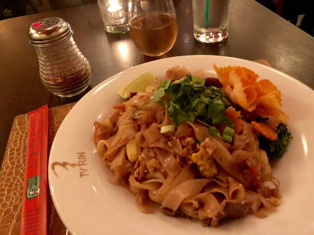 Ty Fun Thai Bistro | restaurant | 815 Jefferson Ave, Cleveland, OH 44113, USA | 2166641000 OR +1 216-664-1000