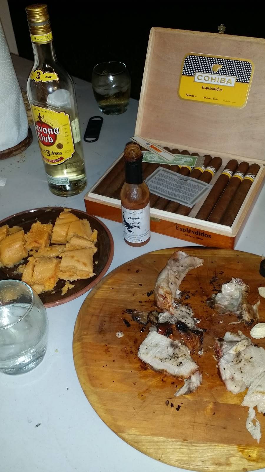 El Tamalazo de Krome | restaurant | 12100 SW 177th Ave, Miami, FL 33196, United States | 7863028487 OR +1 786-302-8487