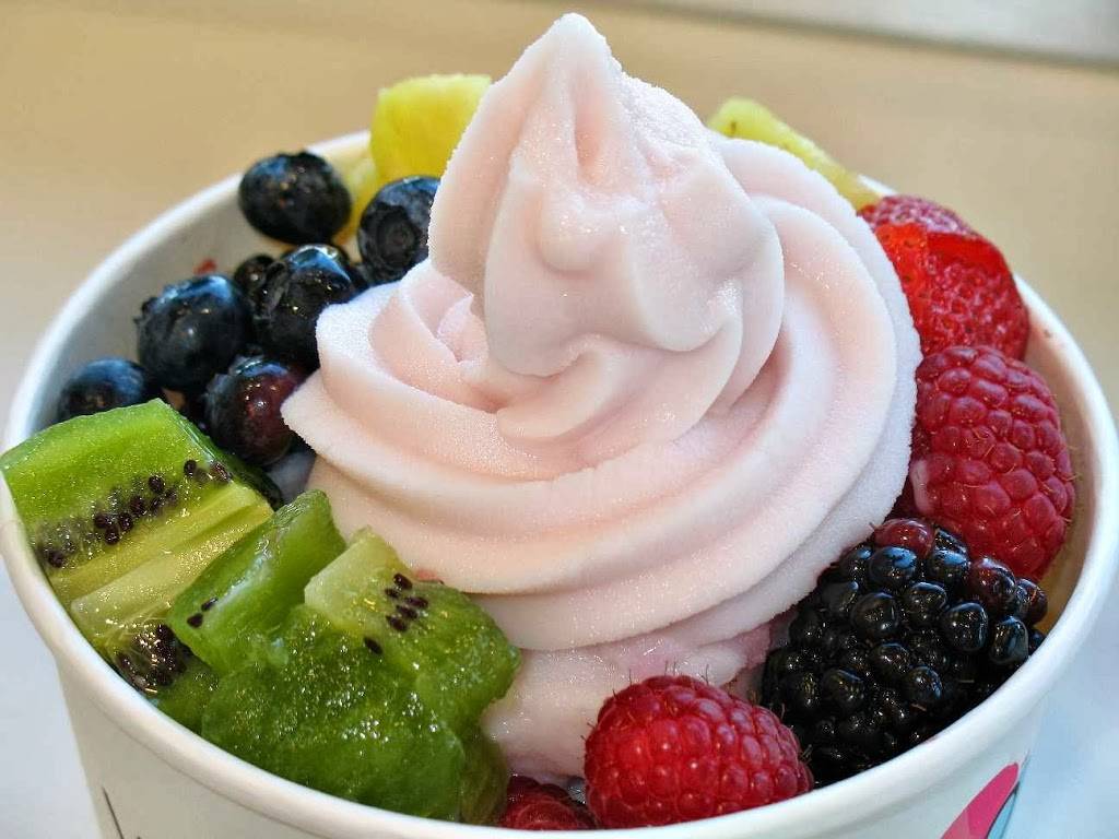 Yogurtagogo | restaurant | 1801 L St, Sacramento, CA 95811, USA | 9163464649 OR +1 916-346-4649