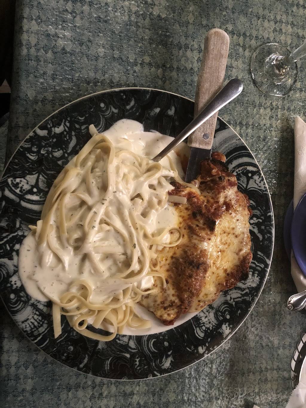 Stephanos | restaurant | 2600 S Irby St, Florence, SC 29505, USA | 8436649191 OR +1 843-664-9191