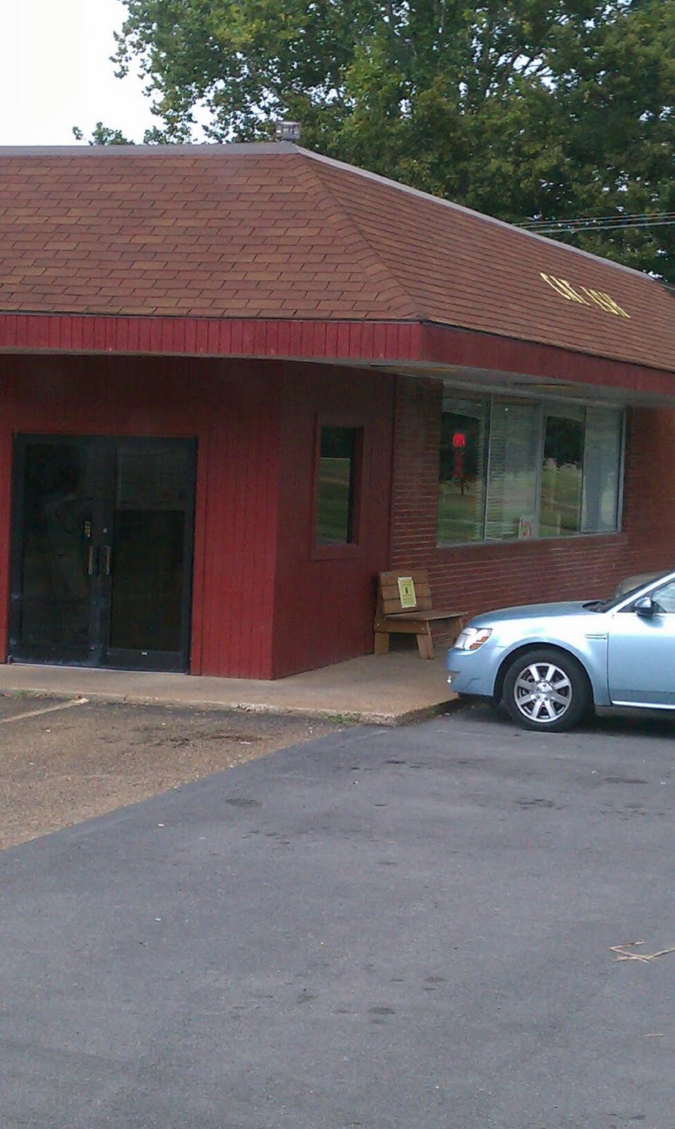 Catfish Island | restaurant | 5319 AR-1, Colt, AR 72326, USA | 8706331706 OR +1 870-633-1706