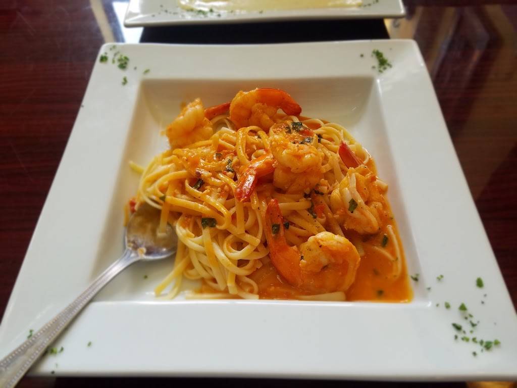 Napolis Italian Restaurant | restaurant | 1205 US-30 suite a, Carroll, IA 51401, USA | 7127752565 OR +1 712-775-2565