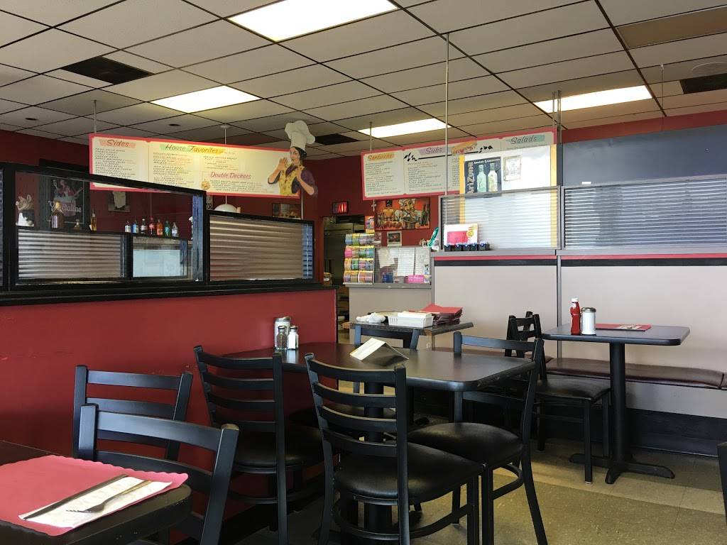 Deli On the Square | restaurant | 756 E Black Horse Pike, Pleasantville, NJ 08232, USA | 6096467296 OR +1 609-646-7296