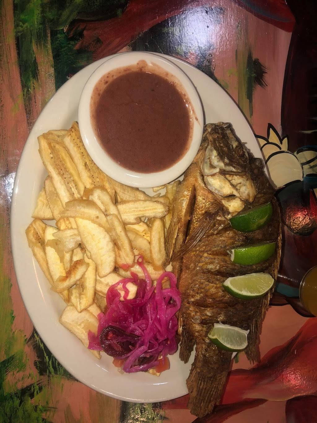 La Catrachada Mexican & latino grill | restaurant | 737 Dolly Parton Pkwy, Sevierville, TN 37862, USA | 8653651834 OR +1 865-365-1834