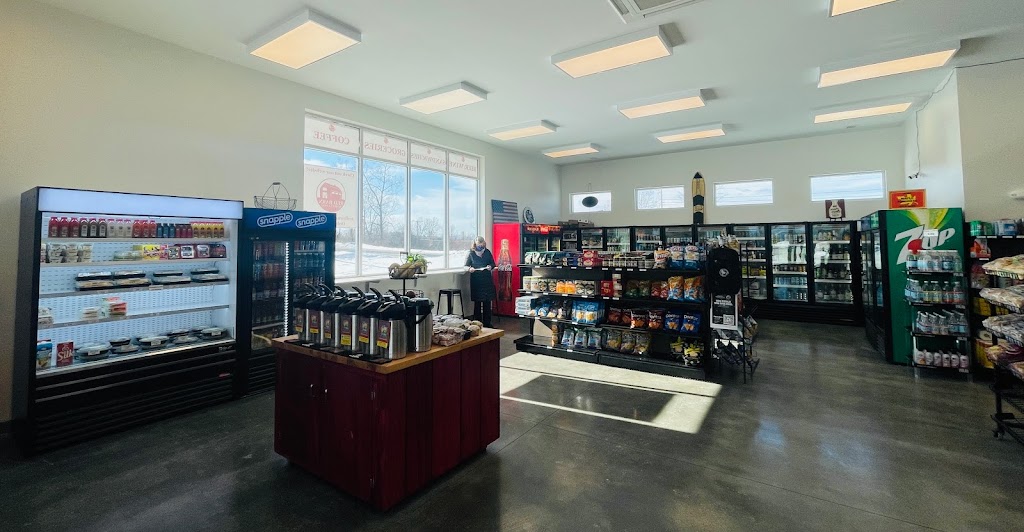 Red Barn Market & Deli | restaurant | 47 Tilley Dr, South Burlington, VT 05403, USA | 8028603990 OR +1 802-860-3990