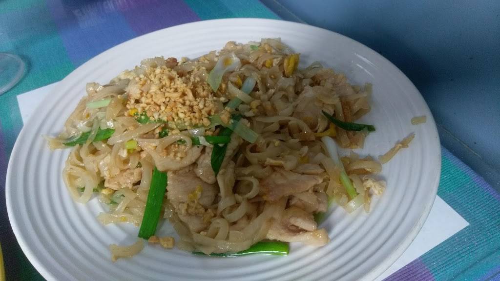 Bangkok House Restaurant | restaurant | 104 N Union St, Wilmington, DE 19805, USA | 3026548555 OR +1 302-654-8555