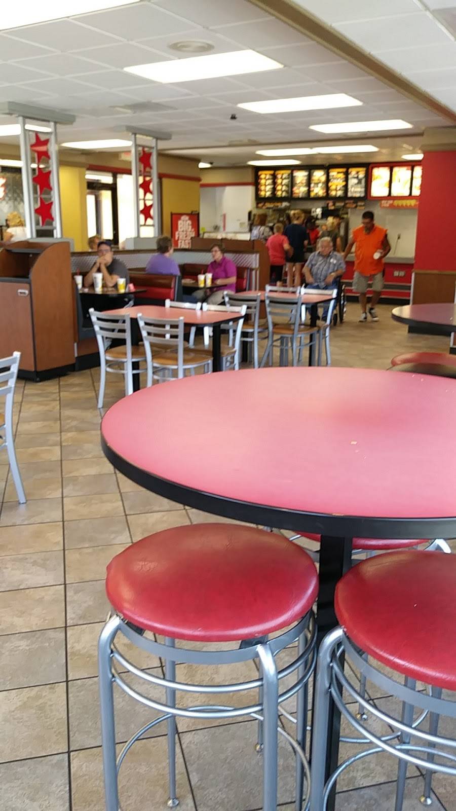 Hardees | restaurant | 4207 S, IL-159, Glen Carbon, IL 62034, USA | 6182887239 OR +1 618-288-7239