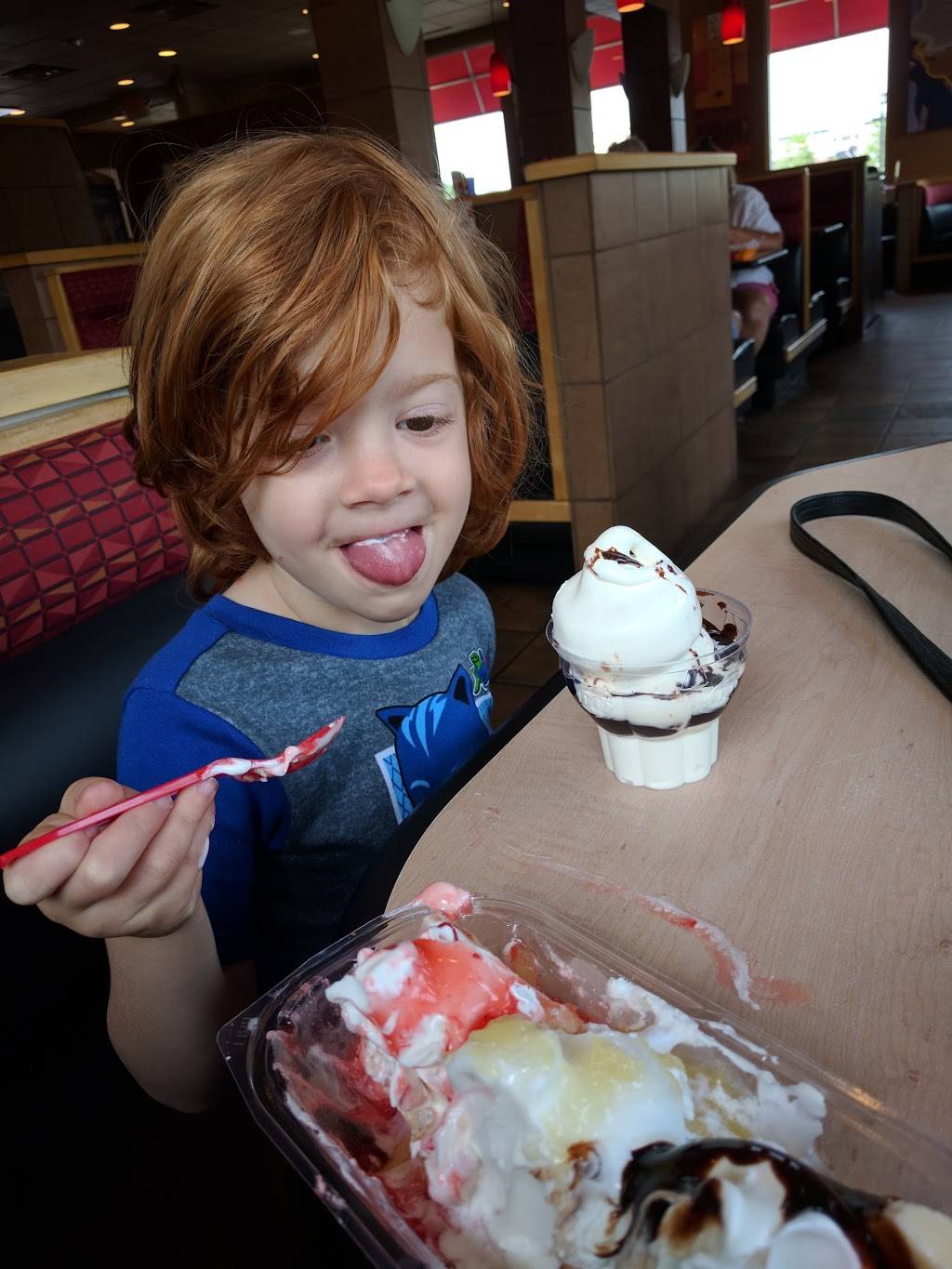 Dairy Queen Grill & Chill | restaurant | 13525 College Blvd, Olathe, KS 66215, USA | 9134511110 OR +1 913-451-1110