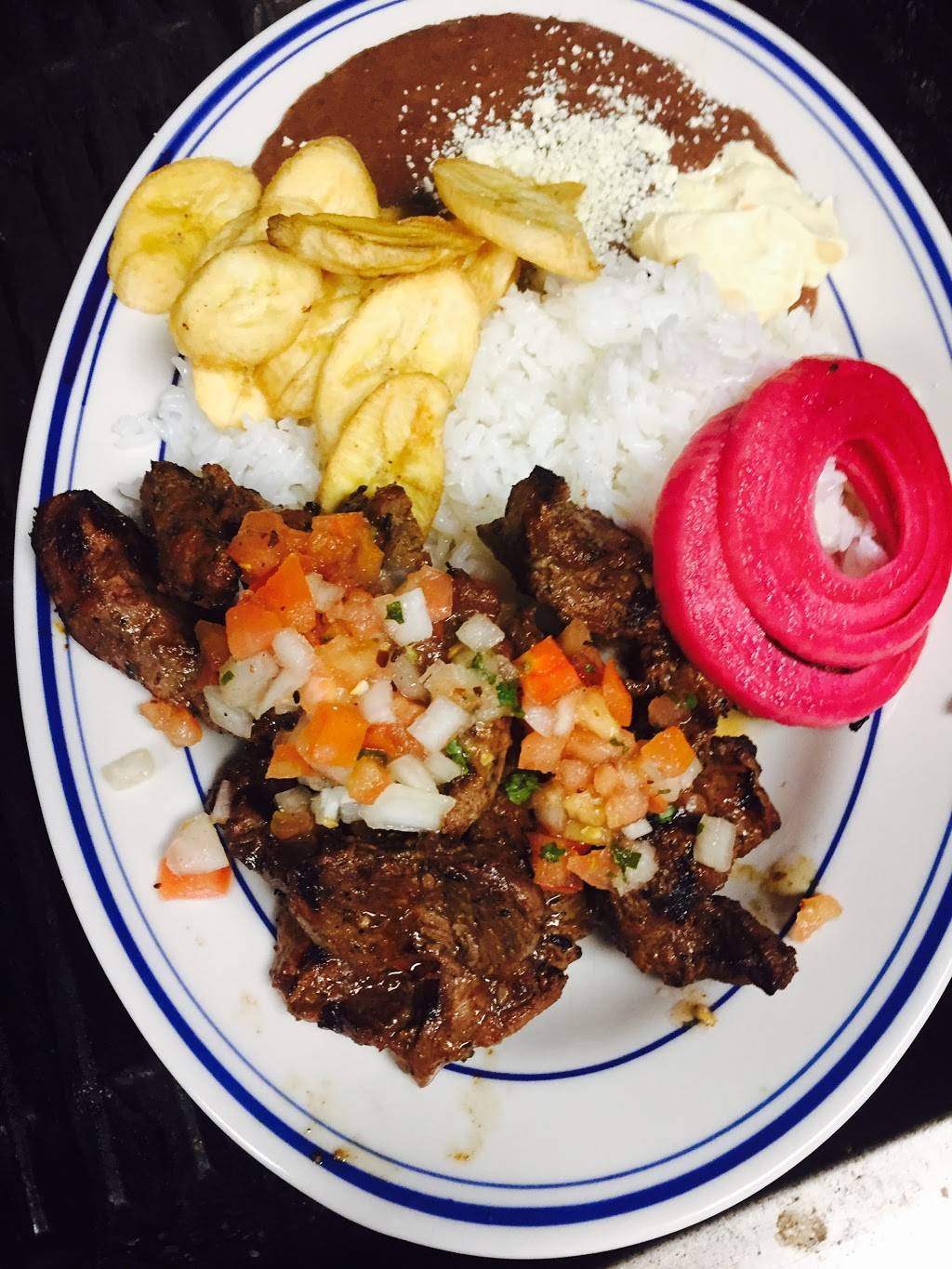 Pollos Don Pedro | restaurant | 795 Old Country Rd, Westbury, NY 11590, USA | 5162439579 OR +1 516-243-9579