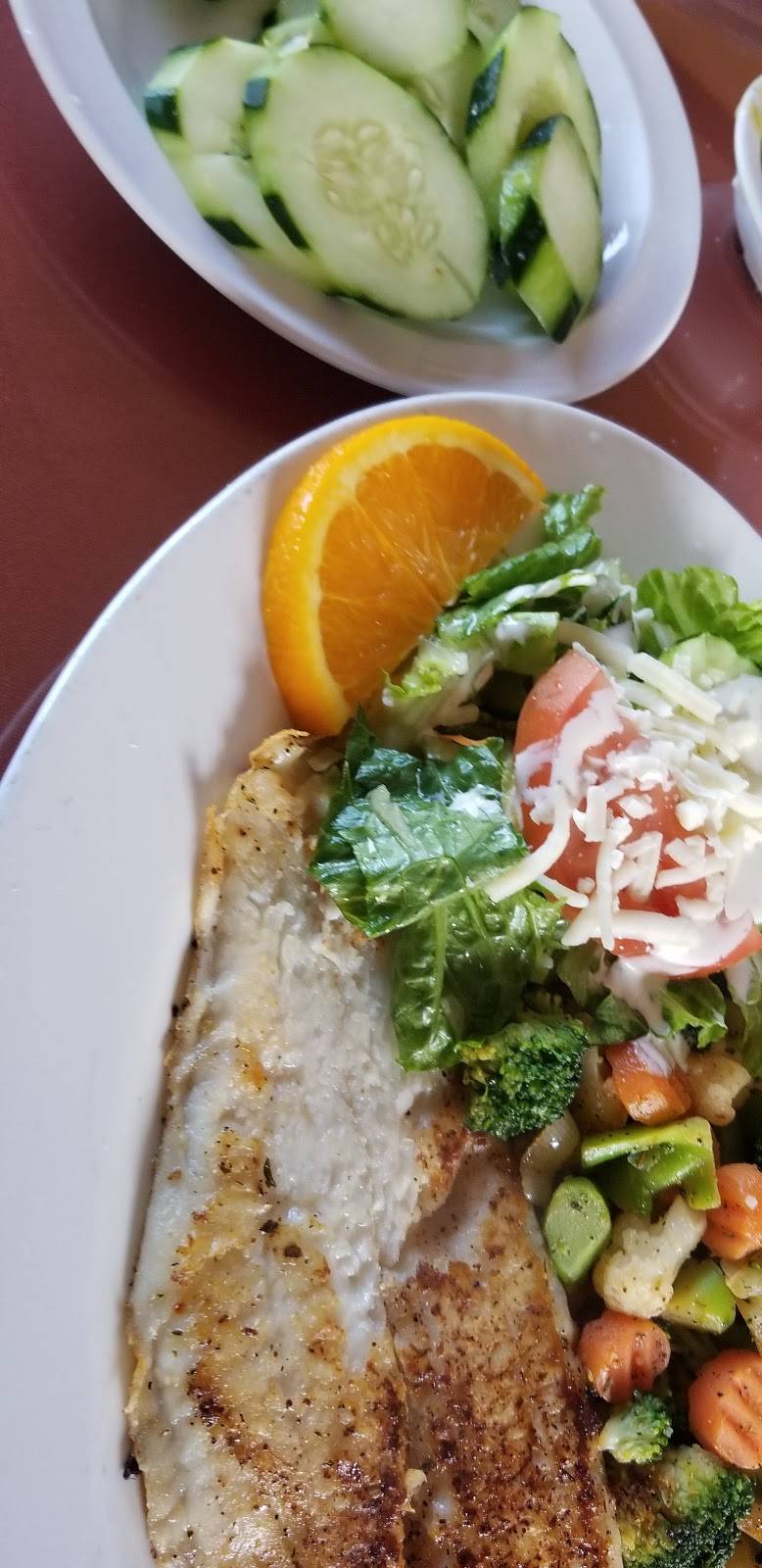 Cesars Place | restaurant | 712 N Milpas St, Santa Barbara, CA 93103, USA | 8058840964 OR +1 805-884-0964