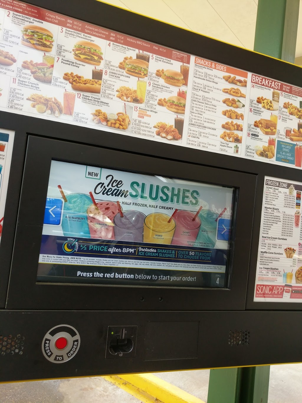 Sonic Drive-In | restaurant | 3601 Front St, Winnsboro, LA 71295, USA | 3184359967 OR +1 318-435-9967