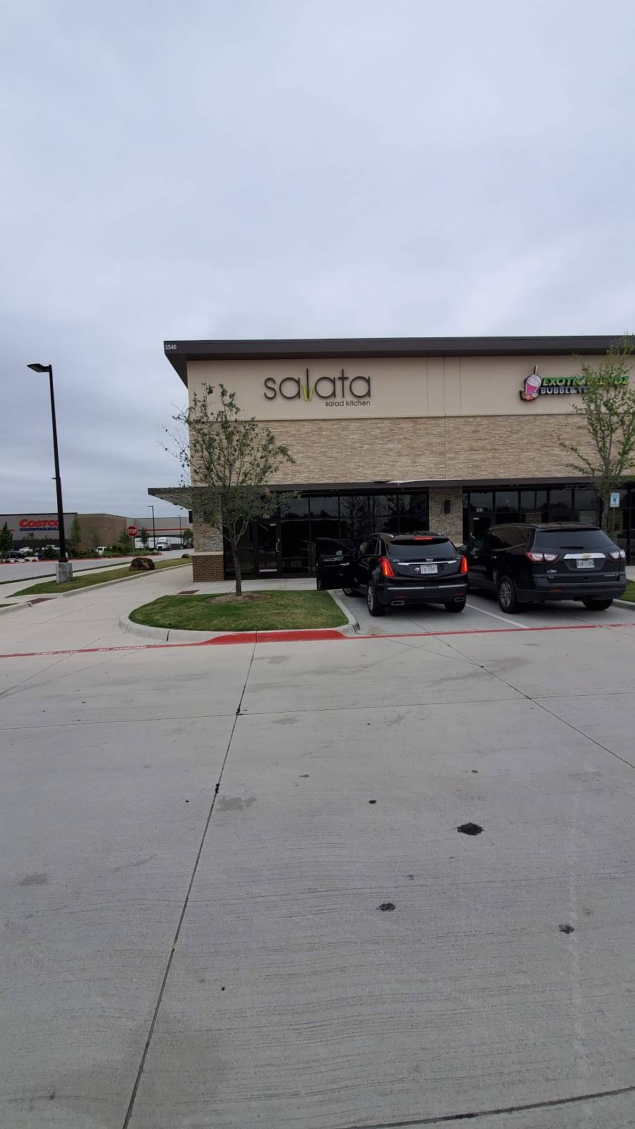 Salata | restaurant | 3540 W University Dr Suite 400, McKinney, TX 75071, USA | 2148424200 OR +1 214-842-4200