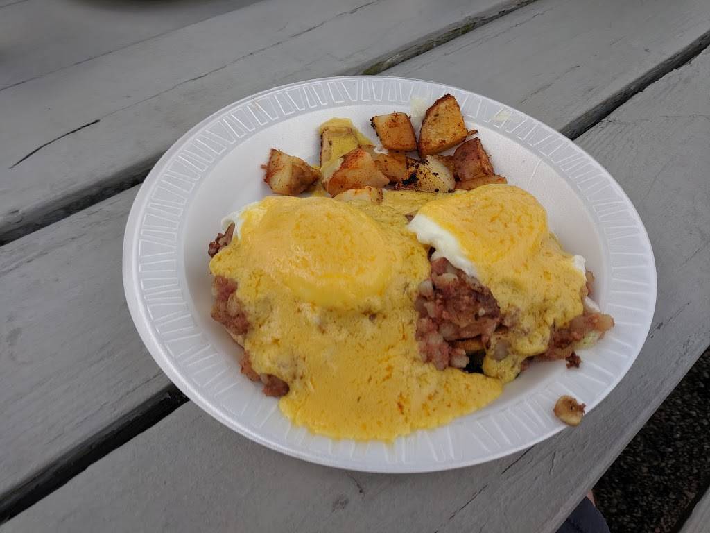 Picnic Box | restaurant | Mashpee, Rotary Circle, Mashpee, MA 02649, USA | 5085390303 OR +1 508-539-0303