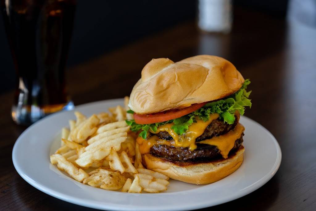 Penns Bar & Grill | restaurant | 913 M.L.K. Jr Ave, Oxford, NC 27565, USA | 9193394433 OR +1 919-339-4433