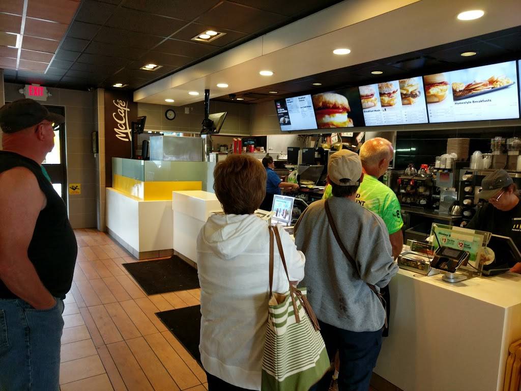 McDonalds | cafe | 5950 W Webster Rd, Summersville, WV 26651, USA | 3048722883 OR +1 304-872-2883