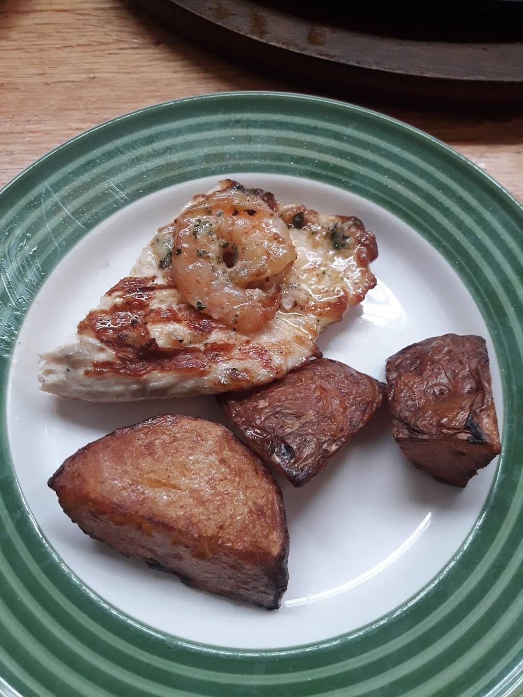 Applebees Grill + Bar | restaurant | 1217 Surf Ave, Brooklyn, NY 11224, USA | 7183720070 OR +1 718-372-0070