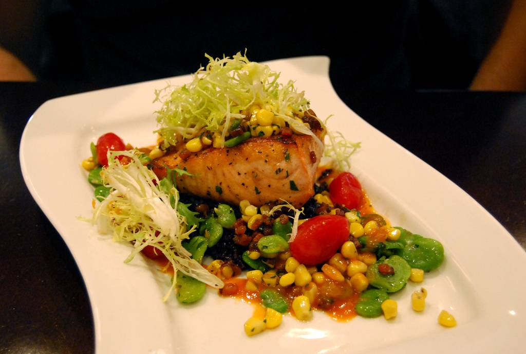 Abigails American Bistro | restaurant | 493 Roger Williams Ave, Highland Park, IL 60035, USA | 8477804862 OR +1 847-780-4862