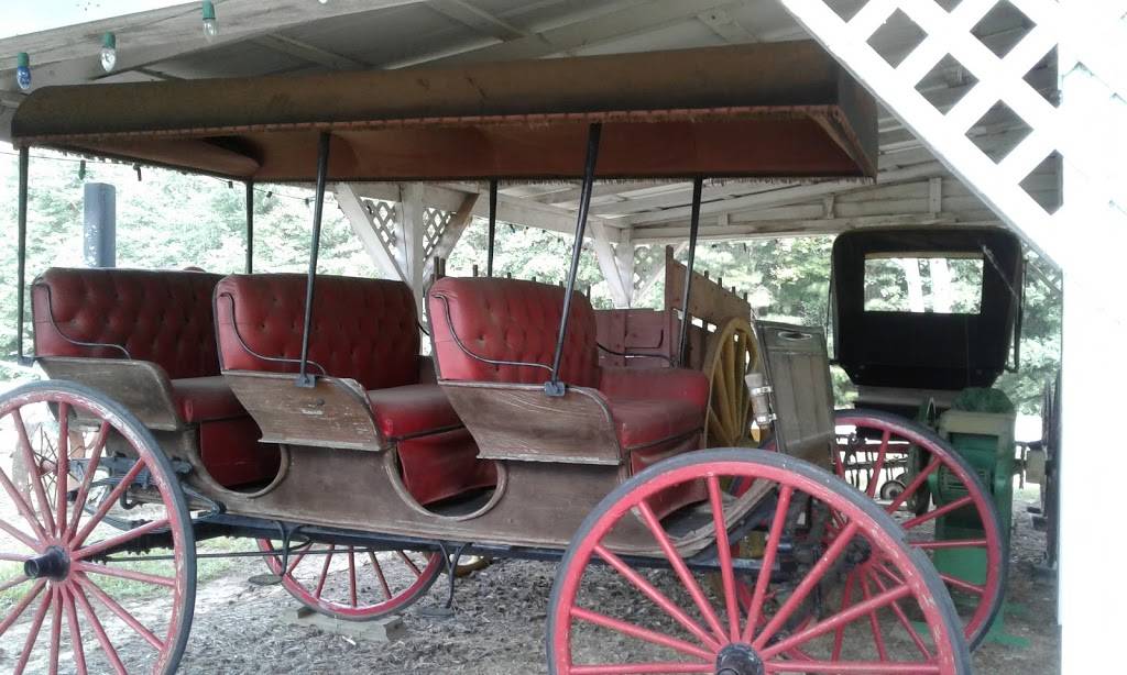 Heavys Barbeque | restaurant | 2288 Sparta Rd SE, Crawfordville, GA 30631, USA | 7064562445 OR +1 706-456-2445