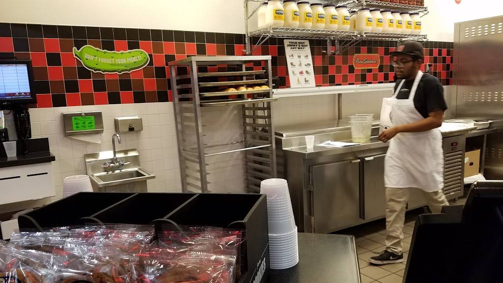 Jimmy Johns | meal delivery | 4919 Brownsboro Rd #101, Louisville, KY 40222, USA | 5024252195 OR +1 502-425-2195