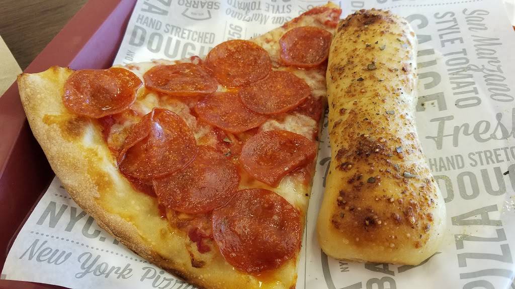 Sbarro | restaurant | I-95, Milford, CT 06460, USA | 2032833712 OR +1 203-283-3712