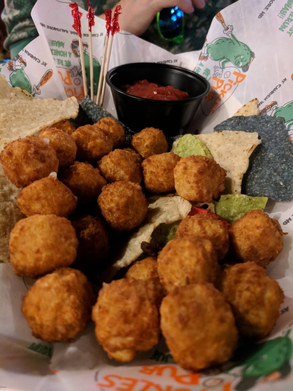 Pickles Pub | restaurant | 520 Washington Blvd, Baltimore, MD 21230, USA | 4107521784 OR +1 410-752-1784