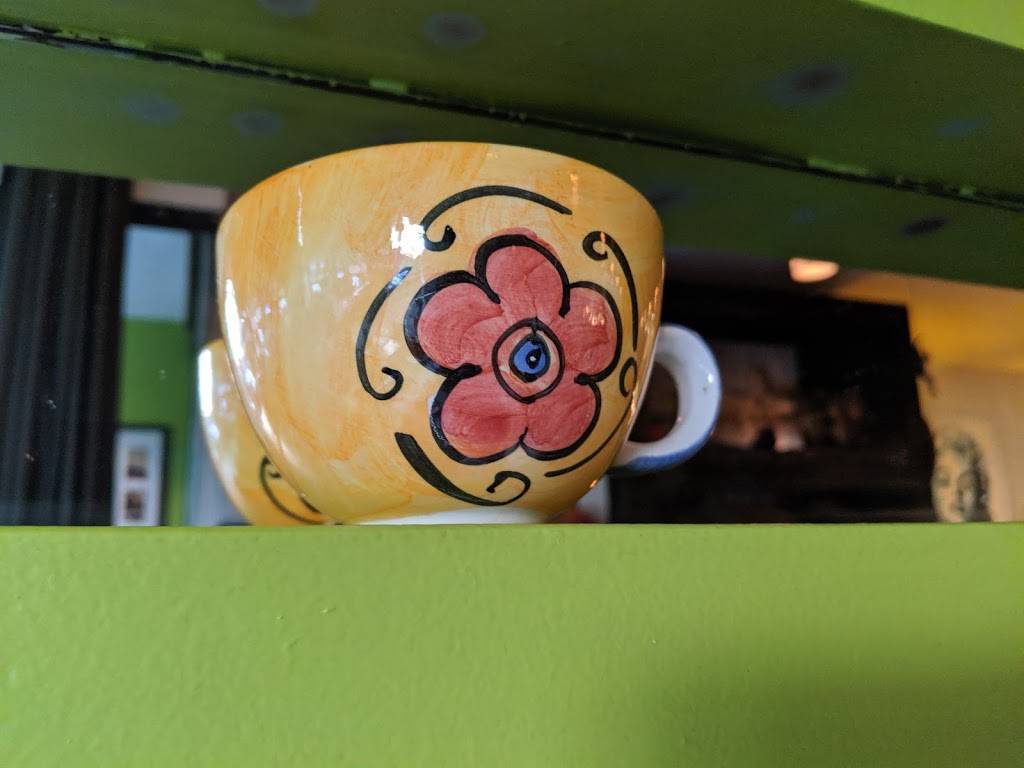 Bloom Restaurant | restaurant | 2315 Bloor St W, Toronto, ON M6S 1P1, Canada | 4167671315 OR +1 416-767-1315