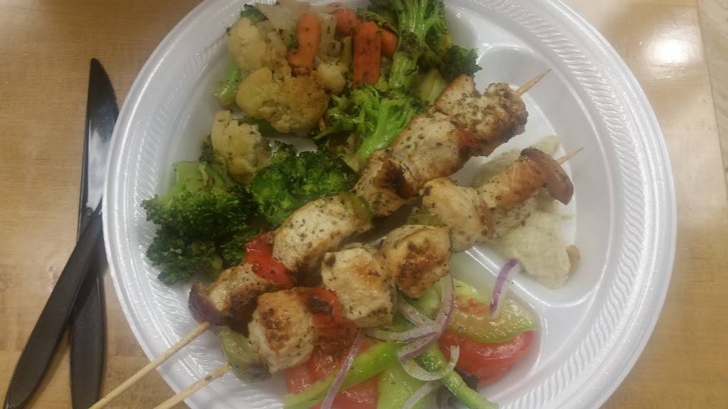 Stallas Greek Grill & Deli | restaurant | 10777 Northwest Fwy, Houston, TX 77092, USA | 7136886238 OR +1 713-688-6238