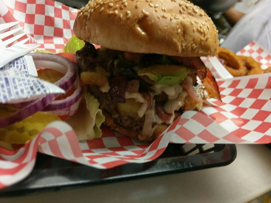 J Js Homemade Burgers | meal takeaway | 100 The Alameda, San Juan Bautista, CA 95045, USA | 8316231748 OR +1 831-623-1748