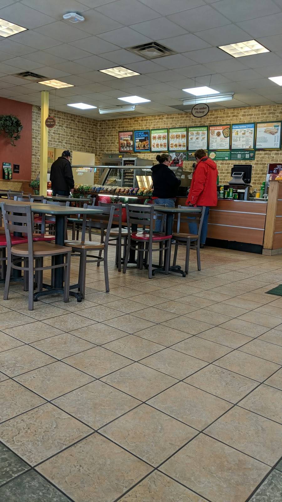 Subway | restaurant | 2545 Princess St, Kingston, ON K7L 4B2, Canada | 6133842191 OR +1 613-384-2191