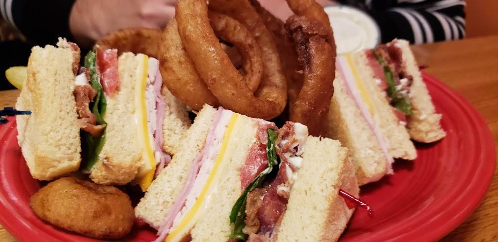 Monroes | restaurant | 110 E Main St, Kingwood, WV 26537, USA | 3043293354 OR +1 304-329-3354