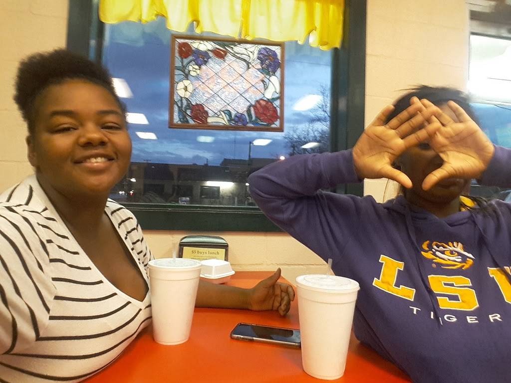 Hot Dogs Etc | restaurant | 310 Texas Ave, Bryan, TX 77803, USA | 9798223918 OR +1 979-822-3918