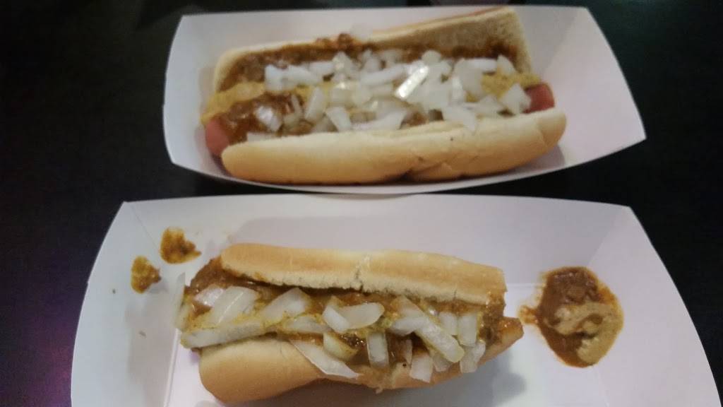 Cloos Coney Island | restaurant | 2233-102 Avent Ferry Rd, Raleigh, NC 27606, USA | 9198343354 OR +1 919-834-3354