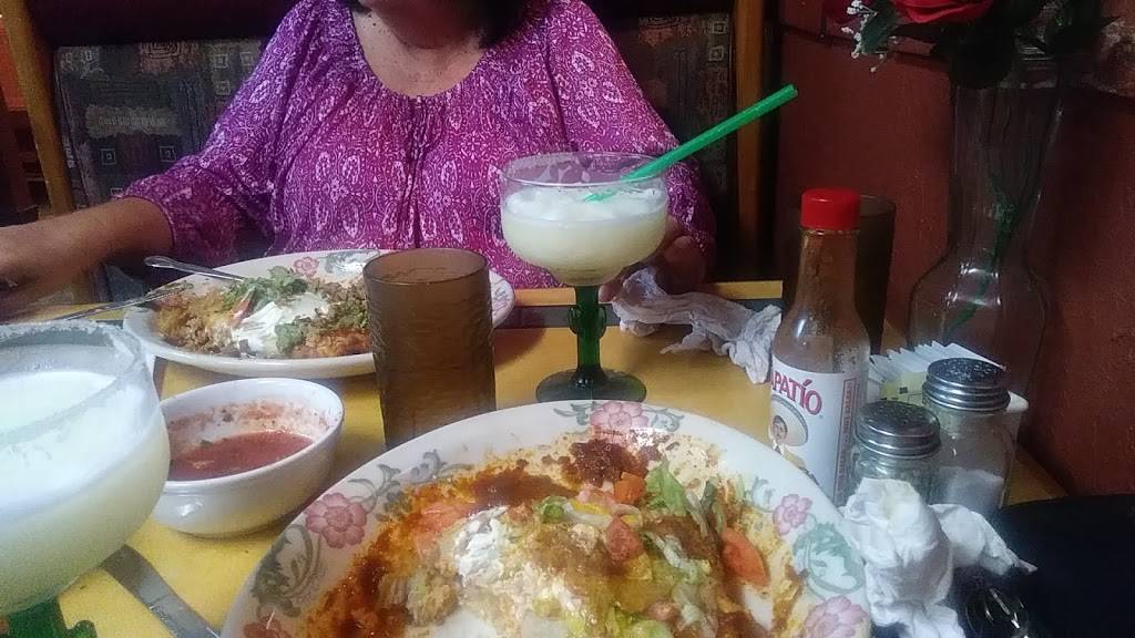 Reynas Amazing Mexican Restaurant | restaurant | 411 Garfield St S, Tacoma, WA 98444, USA | 2535382368 OR +1 253-538-2368