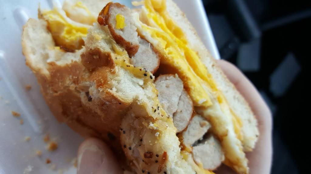 Natolis Deli | restaurant | 300 Clarendon St, Secaucus, NJ 07094, USA | 2018642243 OR +1 201-864-2243