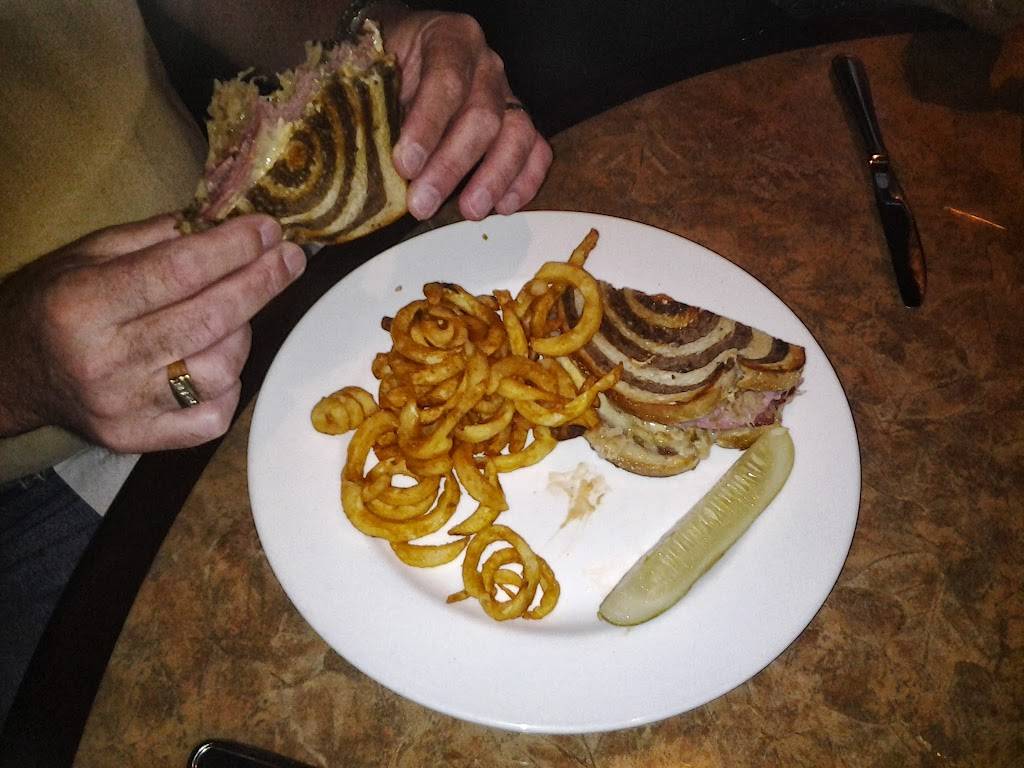 Fireside Restaurant & Tavern | restaurant | 1785 E Cactus Ave, Las Vegas, NV 89183, USA | 7023077000 OR +1 702-307-7000