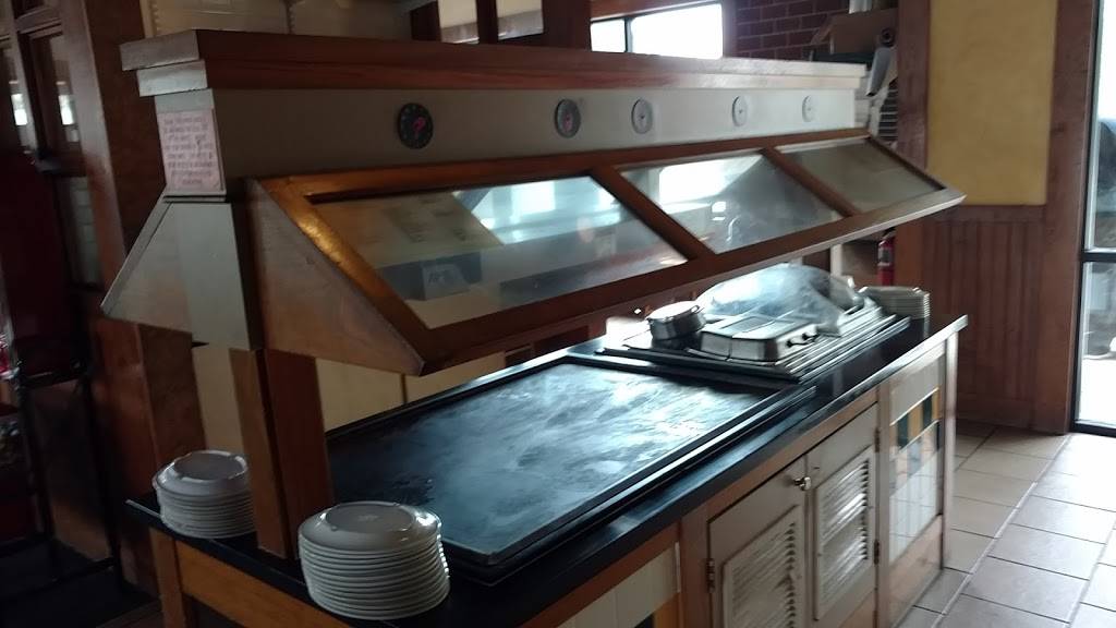 Pizza Hut | meal takeaway | 2205 Veterans Blvd, Dublin, GA 31021, USA | 4782728800 OR +1 478-272-8800