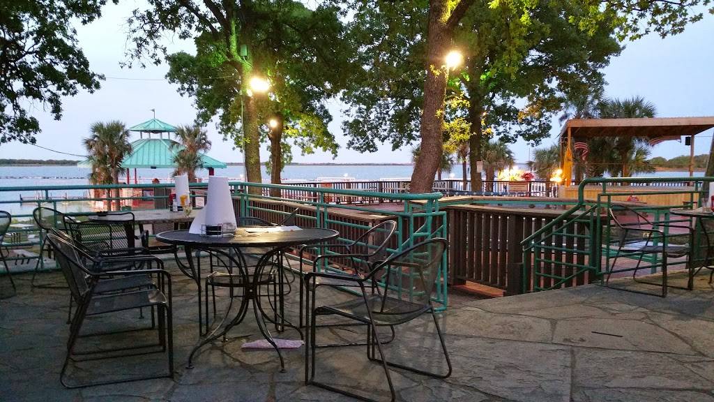 Sneaky Petes | restaurant | 2 Eagle Point Rd, Lewisville, TX 75077, USA | 9724342500 OR +1 972-434-2500
