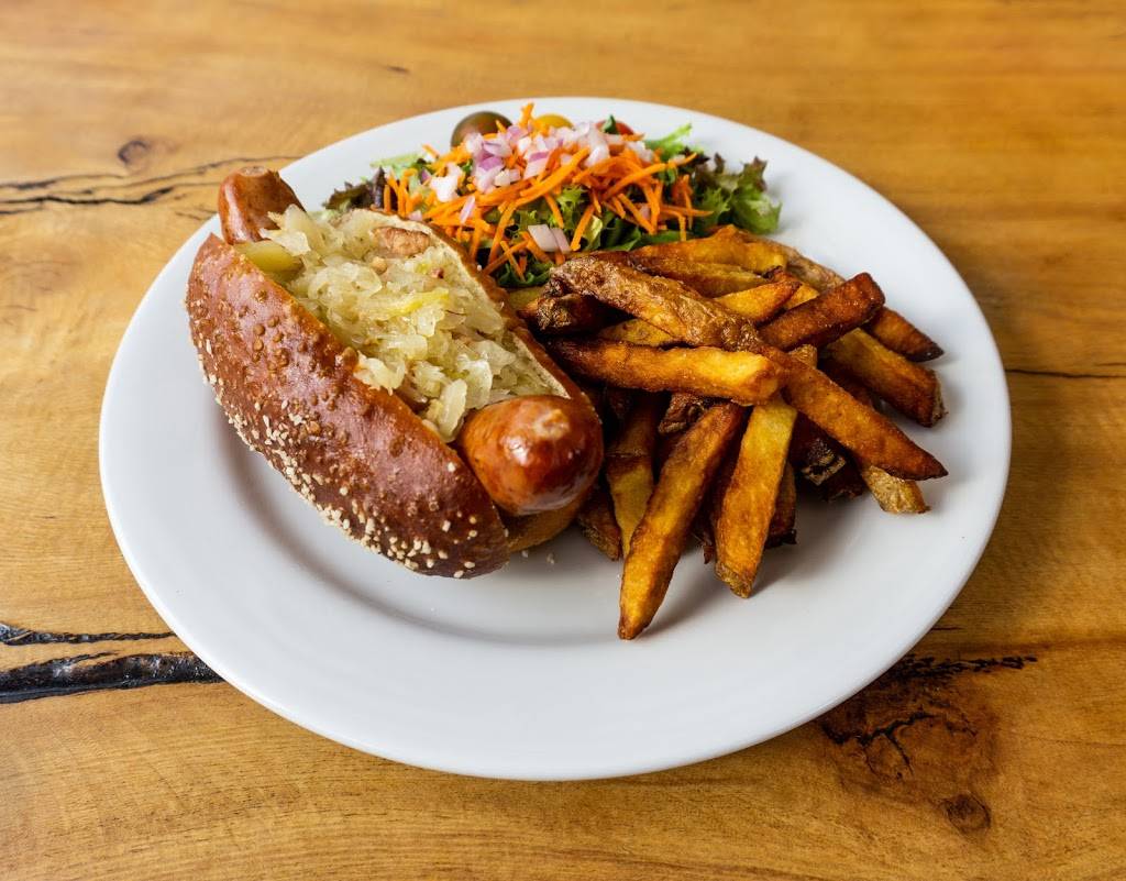 Bedas Biergarten | restaurant | 3230 Broad St #130, San Luis Obispo, CA 93401, USA | 8054392729 OR +1 805-439-2729