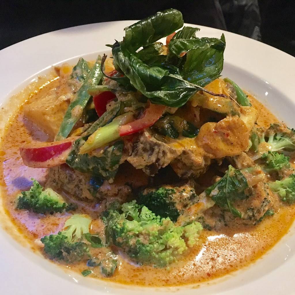 KhunNai Thai Cuisine | restaurant | 2523 Nicollet Ave, Minneapolis, MN 55404, USA | 6128747721 OR +1 612-874-7721