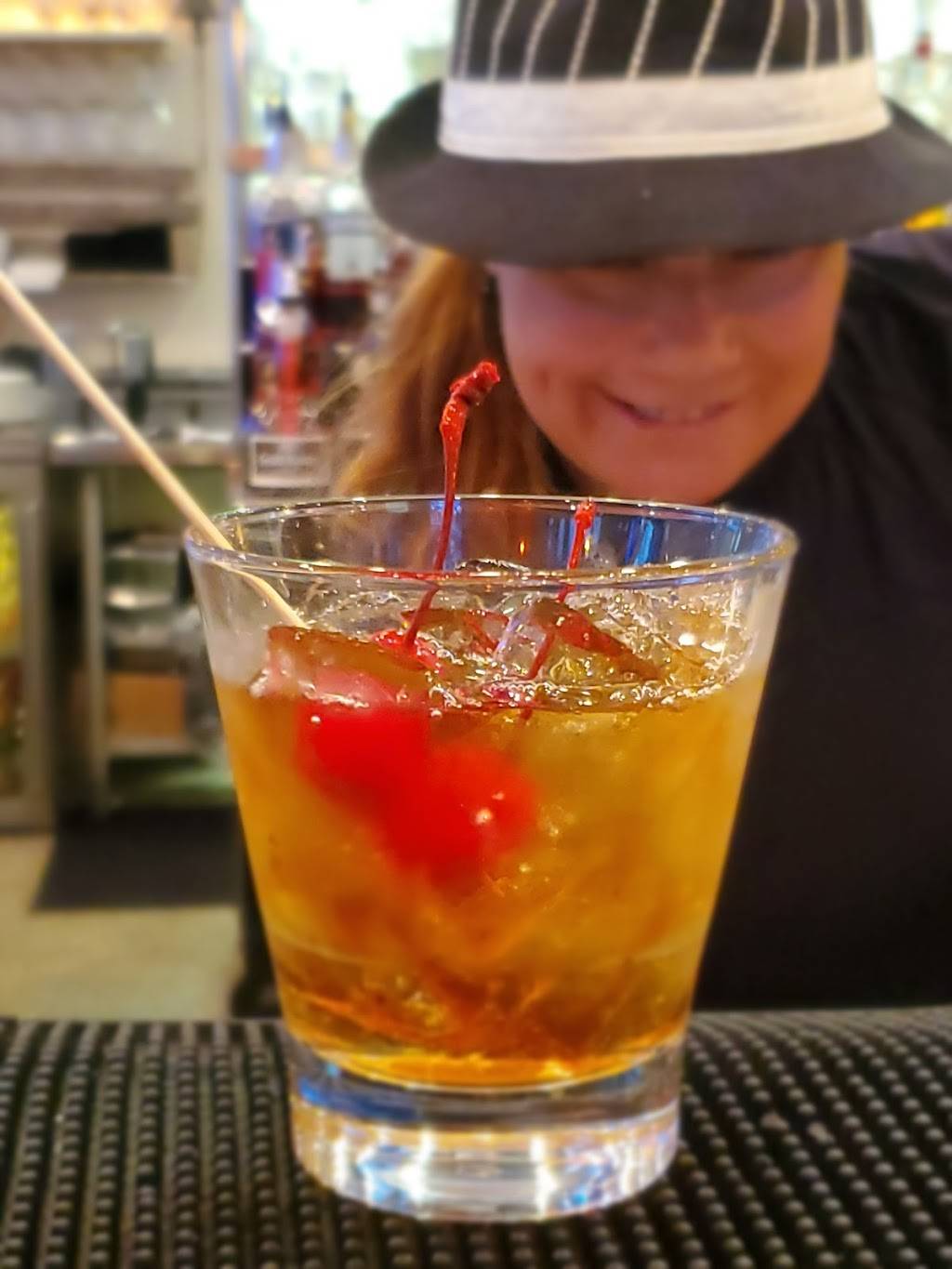 Valenti’s Italian Restaurant & Bar | restaurant | 222 FL-870 Suite 103, Lauderdale-By-The-Sea, FL 33308, USA | 9549002773 OR +1 954-900-2773