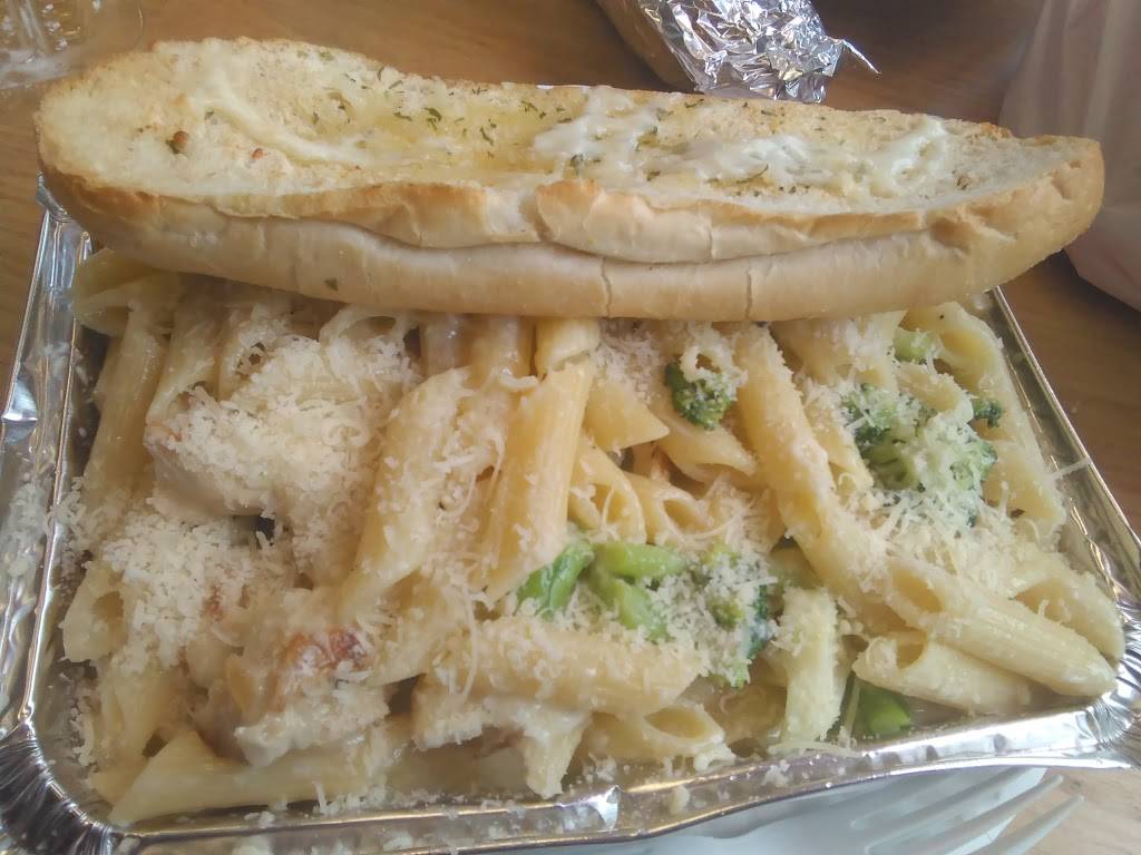 Petrones Pizza | meal takeaway | 438 Main St, Melrose, MA 02176, USA | 7816653209 OR +1 781-665-3209