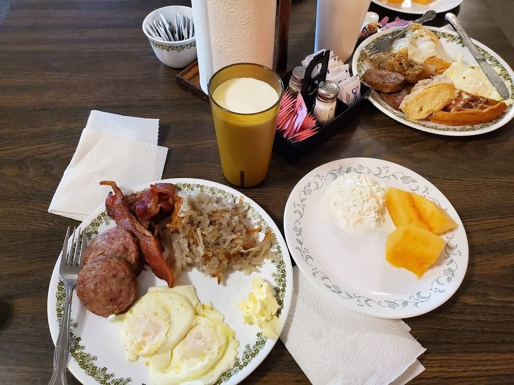 Dutch Pantry | bakery | 10 W Main St, Chouteau, OK 74337, USA | 9184766441 OR +1 918-476-6441