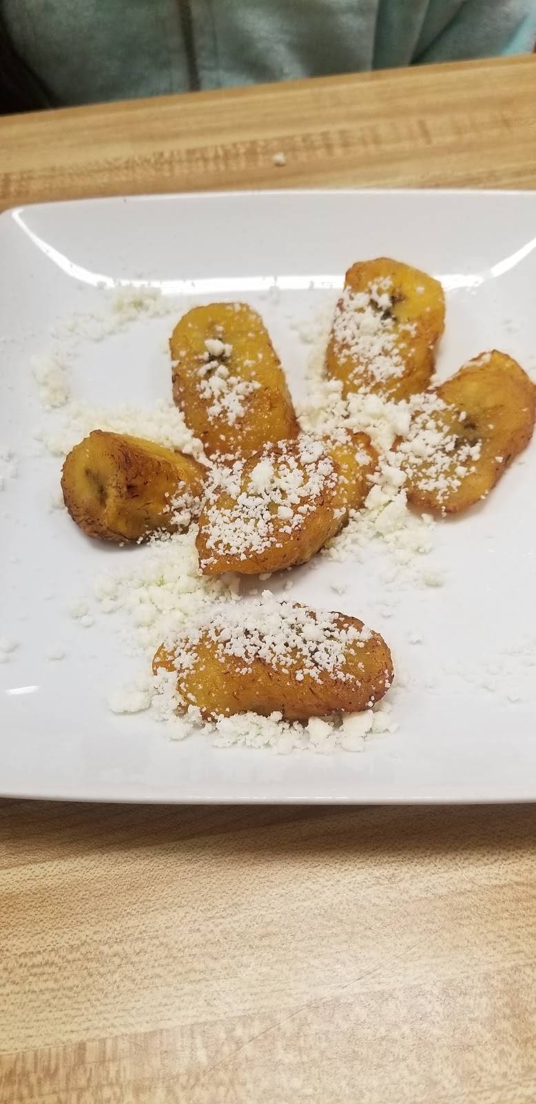 La Casa de los Sabores | restaurant | 330 140 Village Rd, Westminster, MD 21157, USA | 4439527760 OR +1 443-952-7760