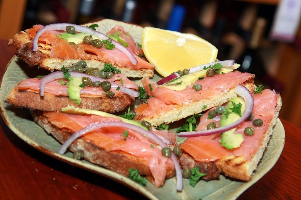 Clearwater Wine Bar & Bistro | restaurant | 482 Poinsettia Ave, Clearwater, FL 33767, USA | 7274468805 OR +1 727-446-8805