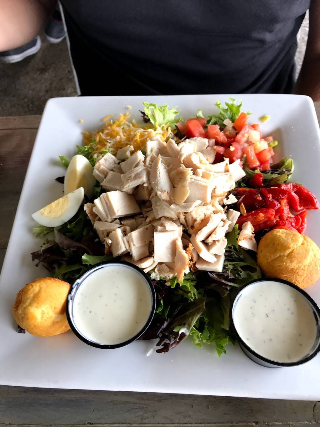 Reefpoint Brew House | restaurant | 2 Christopher Columbus Causeway, Racine, WI 53403, USA | 2628987333 OR +1 262-898-7333