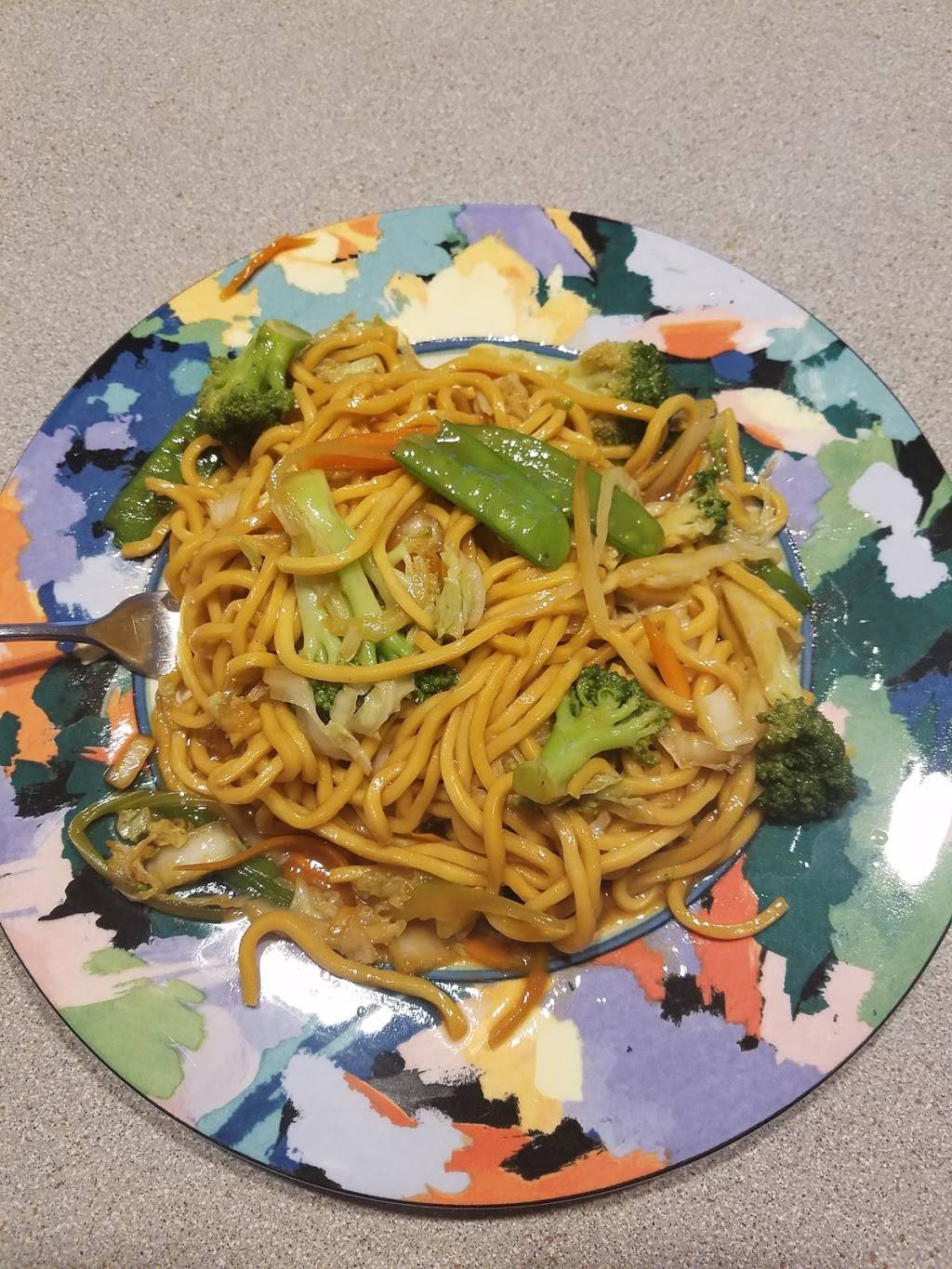 King Wok Chinese | restaurant | 1102 Town Square Rd, Pottstown, PA 19465, USA | 6107188808 OR +1 610-718-8808