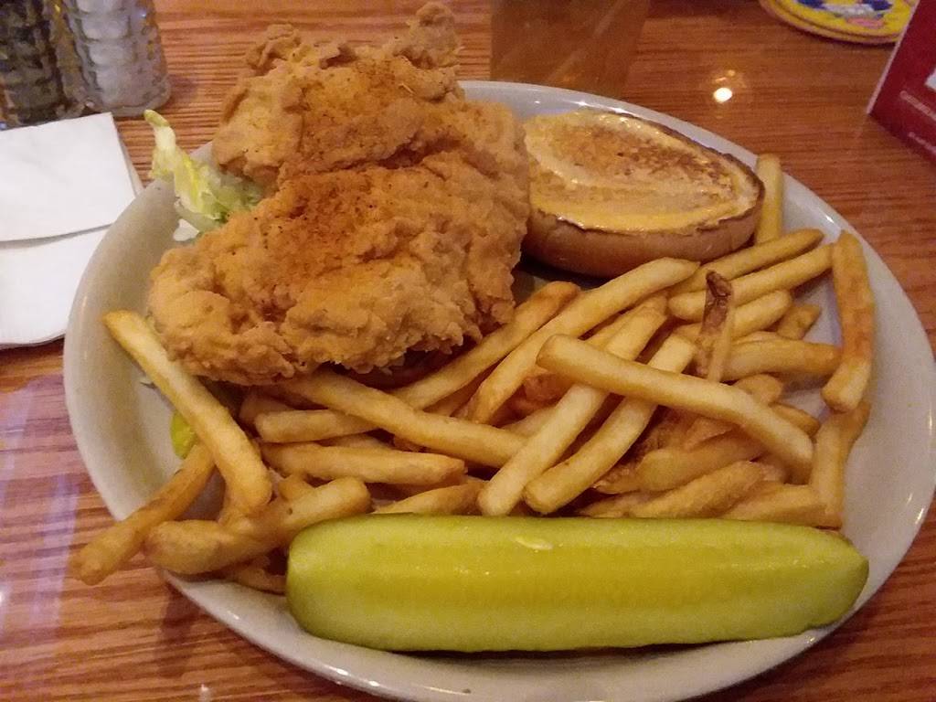 Tullys Good Times Watertown | restaurant | 1050 Arsenal St, Watertown, NY 13601, USA | 3157851999 OR +1 315-785-1999