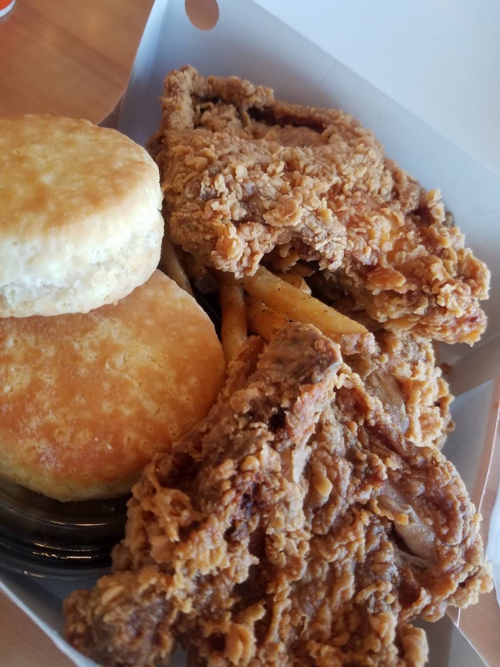 Popeyes Louisiana Kitchen | restaurant | 39234 Argonaut Way, Fremont, CA 94538, USA | 5107918836 OR +1 510-791-8836