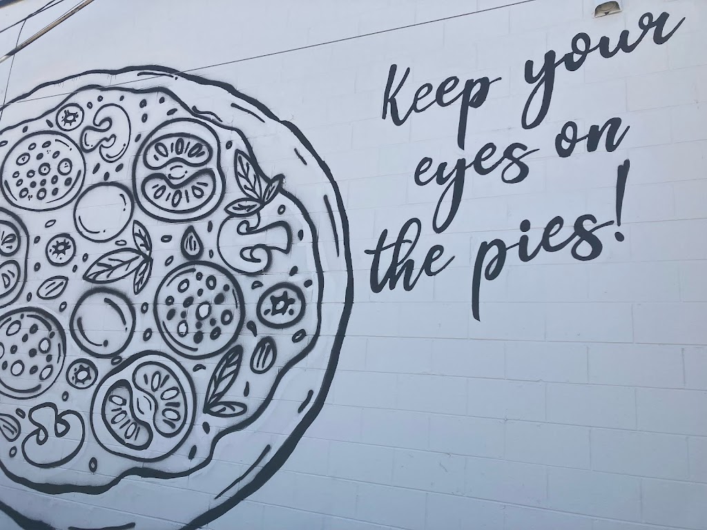 Johnny Zs Pizzeria | restaurant | 428 Cass Ave, Mt Clemens, MI 48043, USA | 5863075888 OR +1 586-307-5888